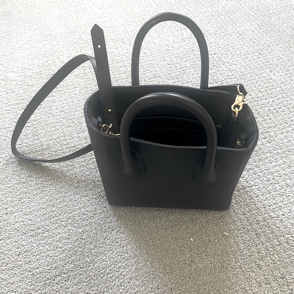 Black leather dagne dover purse